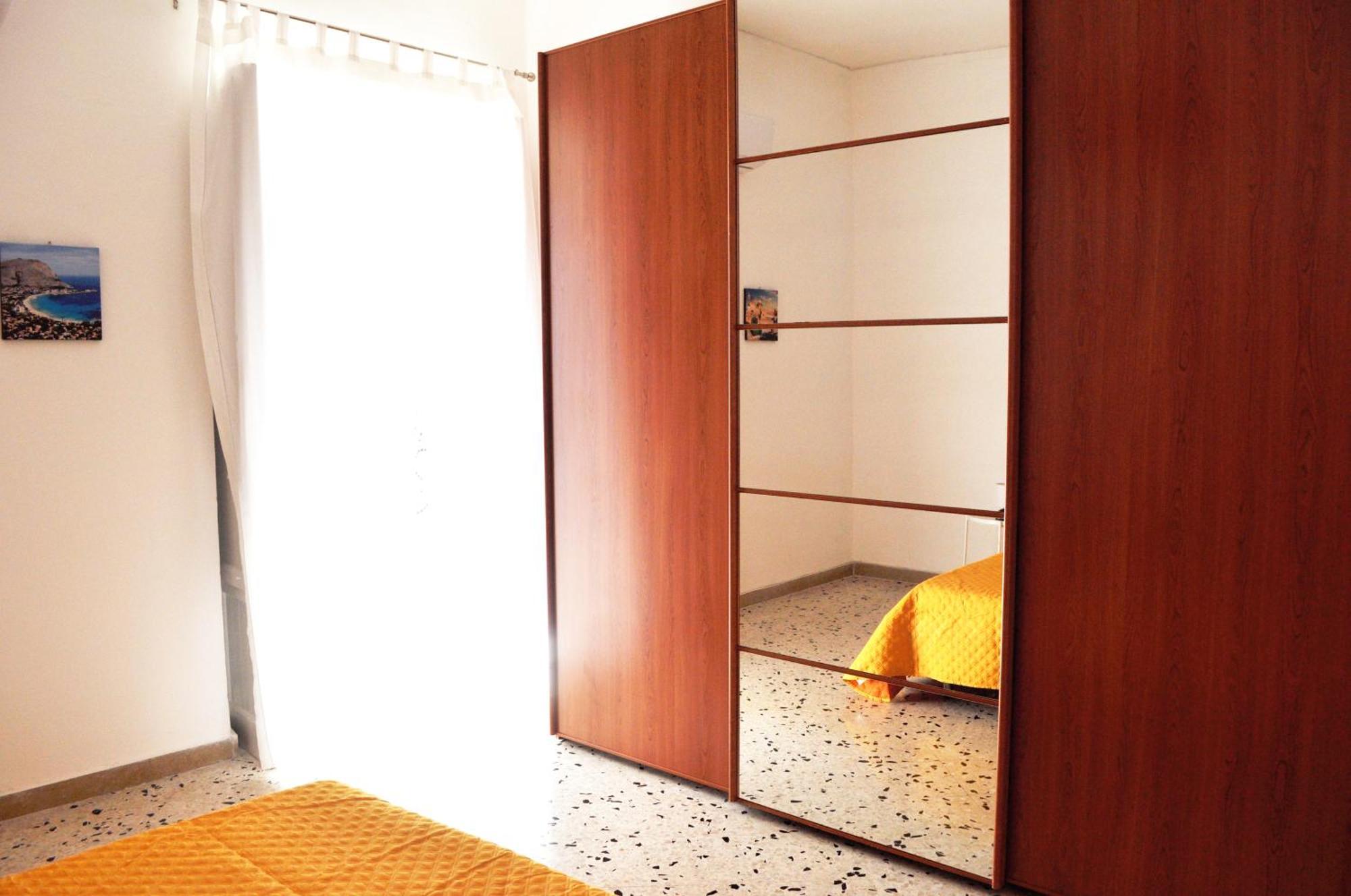 Palermo Centro-Borgo Vecchio "Casa Dalle Zie" Екстер'єр фото